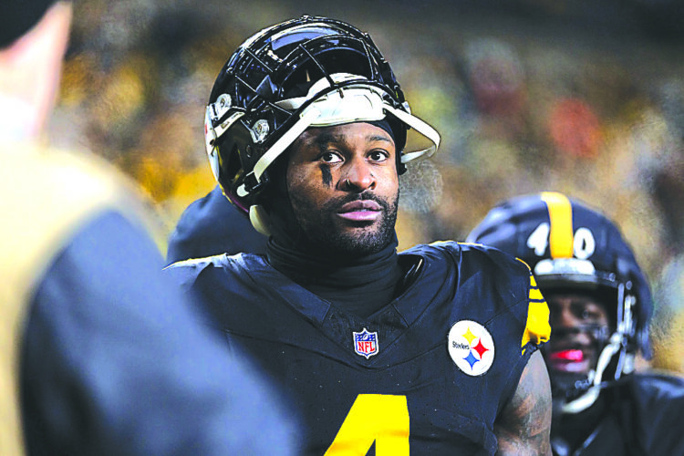 Metcalf suspended 2 games following altercation with fan in Detroit